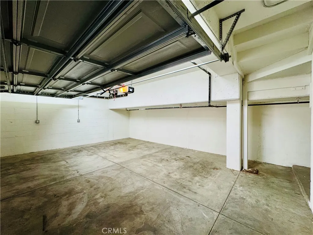 118 N Allen Avenue 2, Pasadena, California 91106 home-pic-30